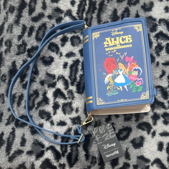 Loungefly Handbags - Loungefly Disney Alice In Wonderland Classic Boos Convertible Crossbody/Backpack